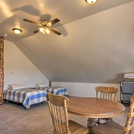 Cozy Henrieville Cabin 18 Mi To Bryce Canyon Np! 外观 照片