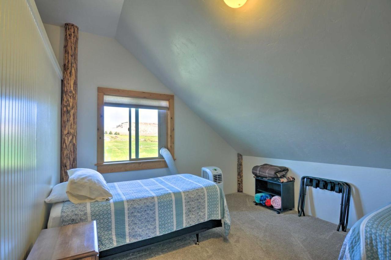 Cozy Henrieville Cabin 18 Mi To Bryce Canyon Np! 外观 照片