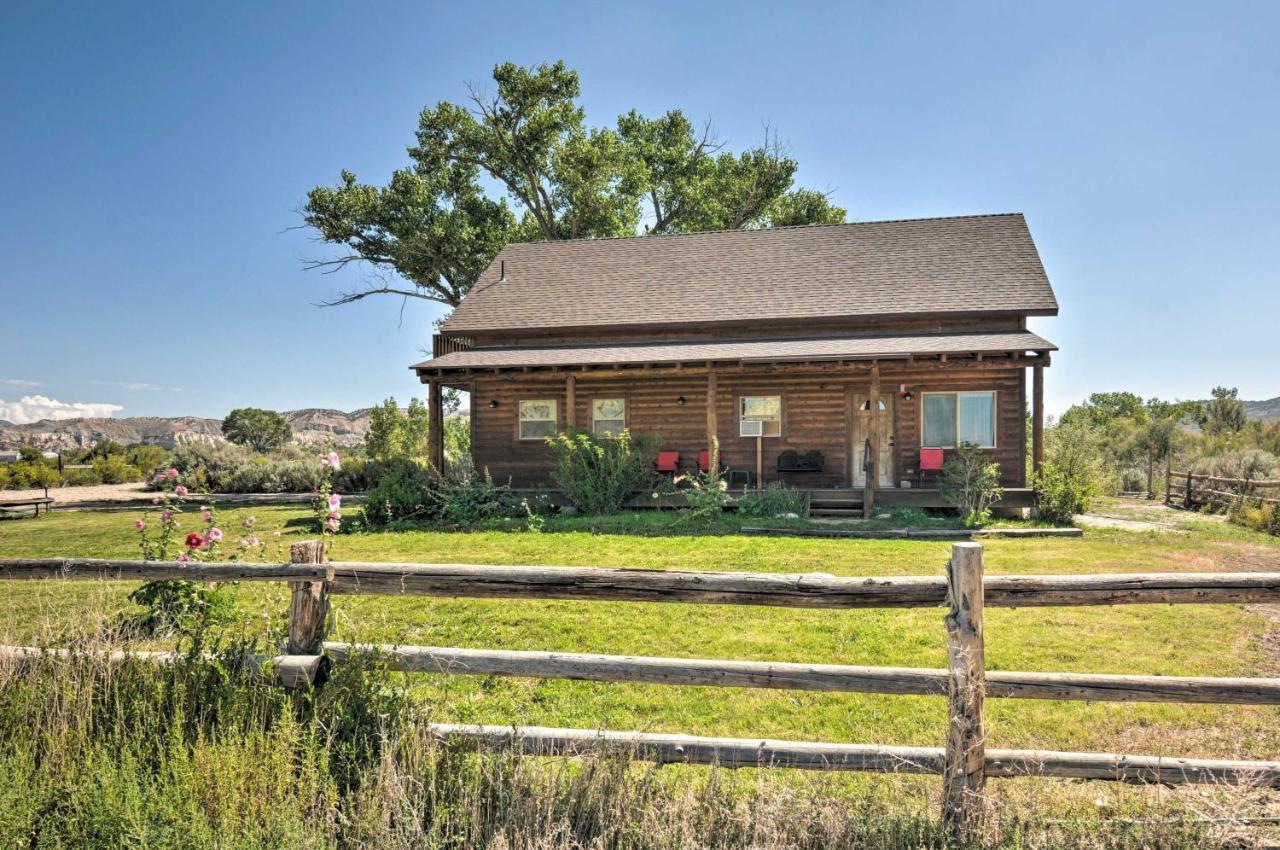 Cozy Henrieville Cabin 18 Mi To Bryce Canyon Np! 外观 照片