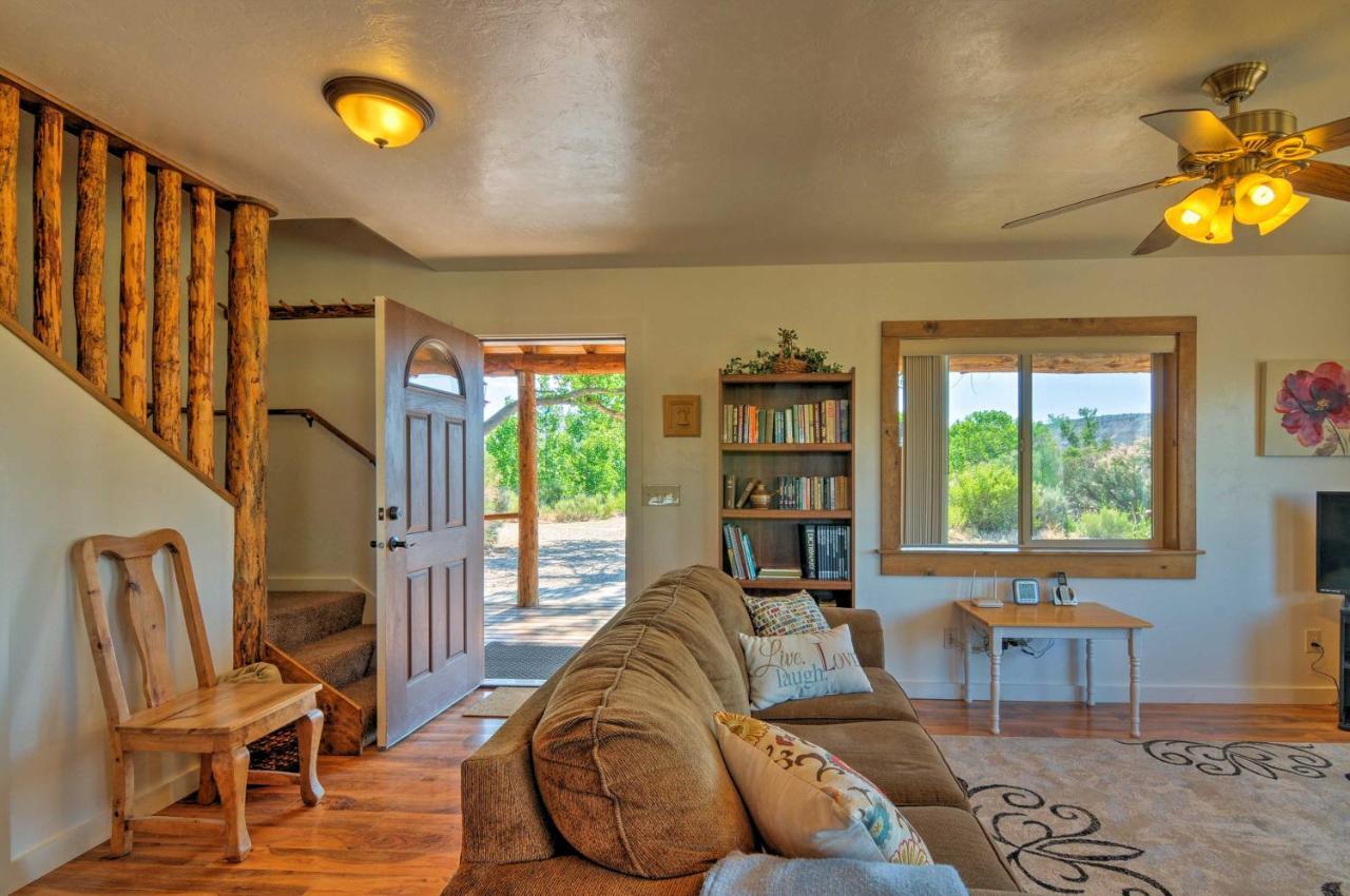 Cozy Henrieville Cabin 18 Mi To Bryce Canyon Np! 外观 照片