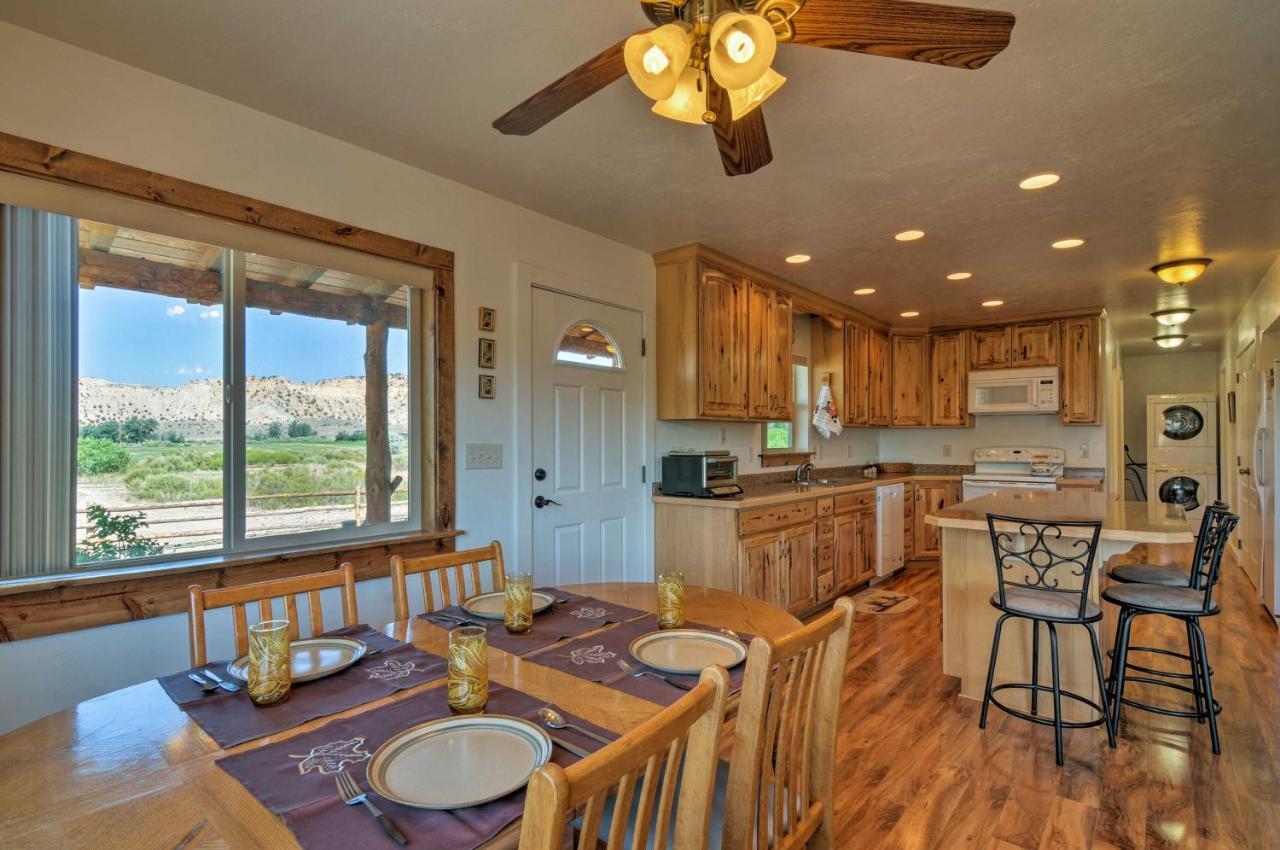 Cozy Henrieville Cabin 18 Mi To Bryce Canyon Np! 外观 照片
